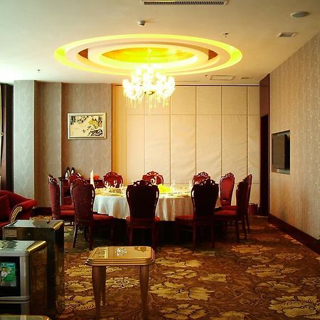 Fuxing Oriental Boutique Hotel Xích Phong Ngoại thất bức ảnh