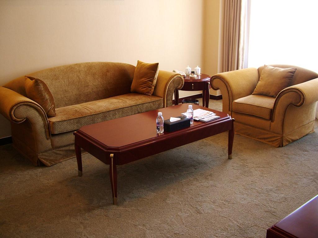 Fuxing Oriental Boutique Hotel Xích Phong Ngoại thất bức ảnh