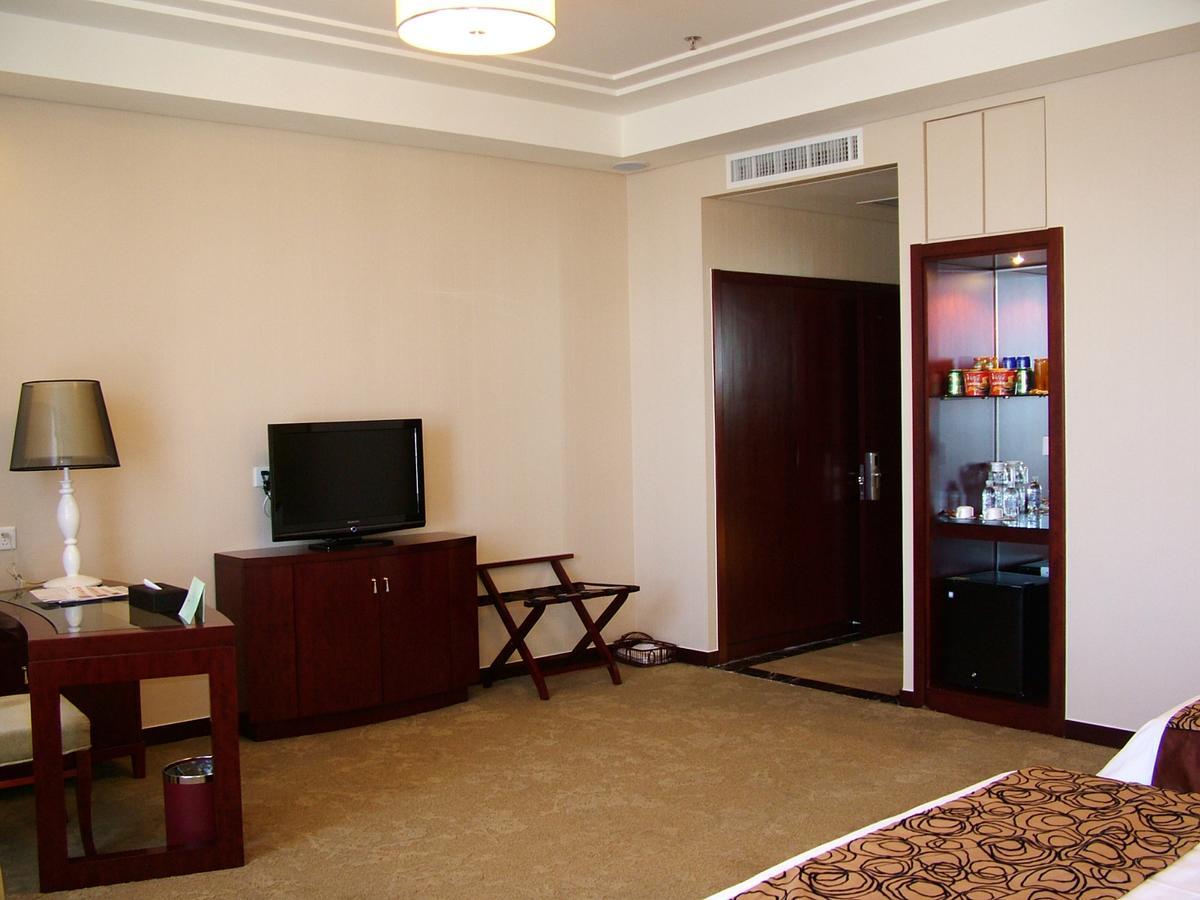 Fuxing Oriental Boutique Hotel Xích Phong Phòng bức ảnh