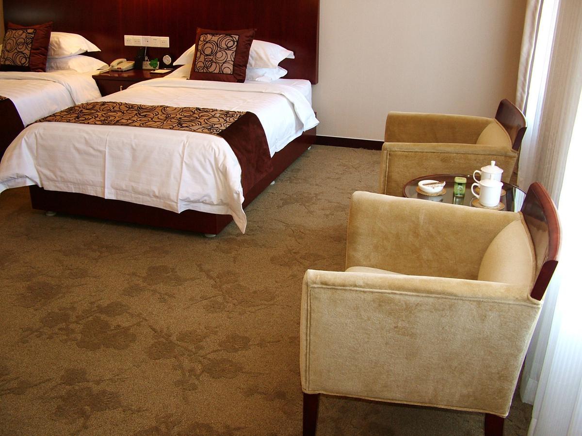 Fuxing Oriental Boutique Hotel Xích Phong Phòng bức ảnh